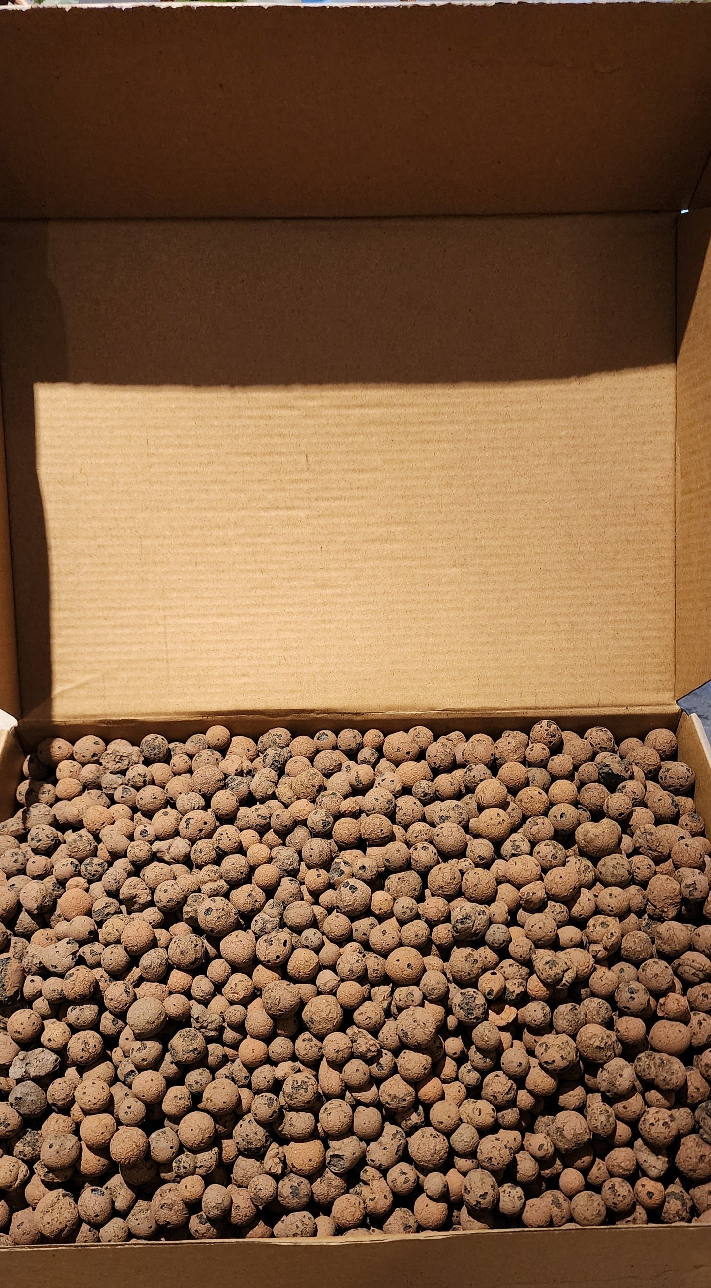 LECA 2.5kg BOX